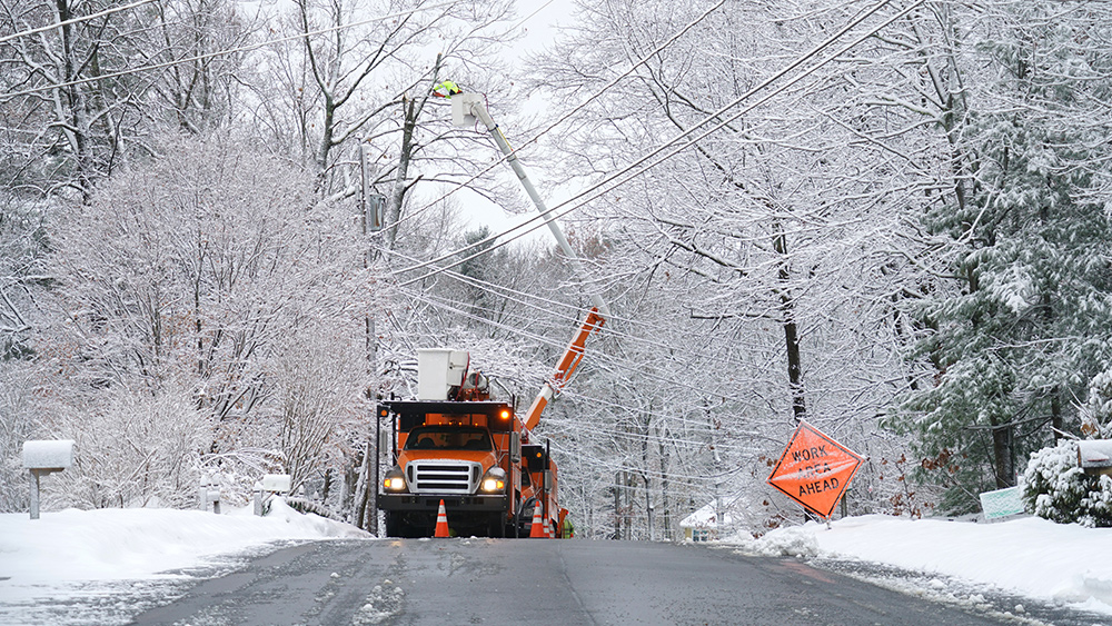 Eastern U.S. power grid declared emergency as freeze wave outages reach more than 1 million people