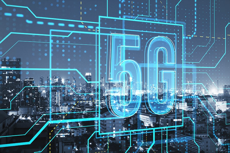 Stop global roll out of 5G networks until safety is confirmed, urges expert