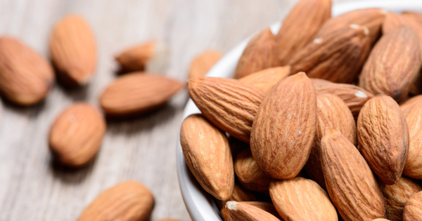 Science Says Almonds Are the New Anti-Aging Superfood